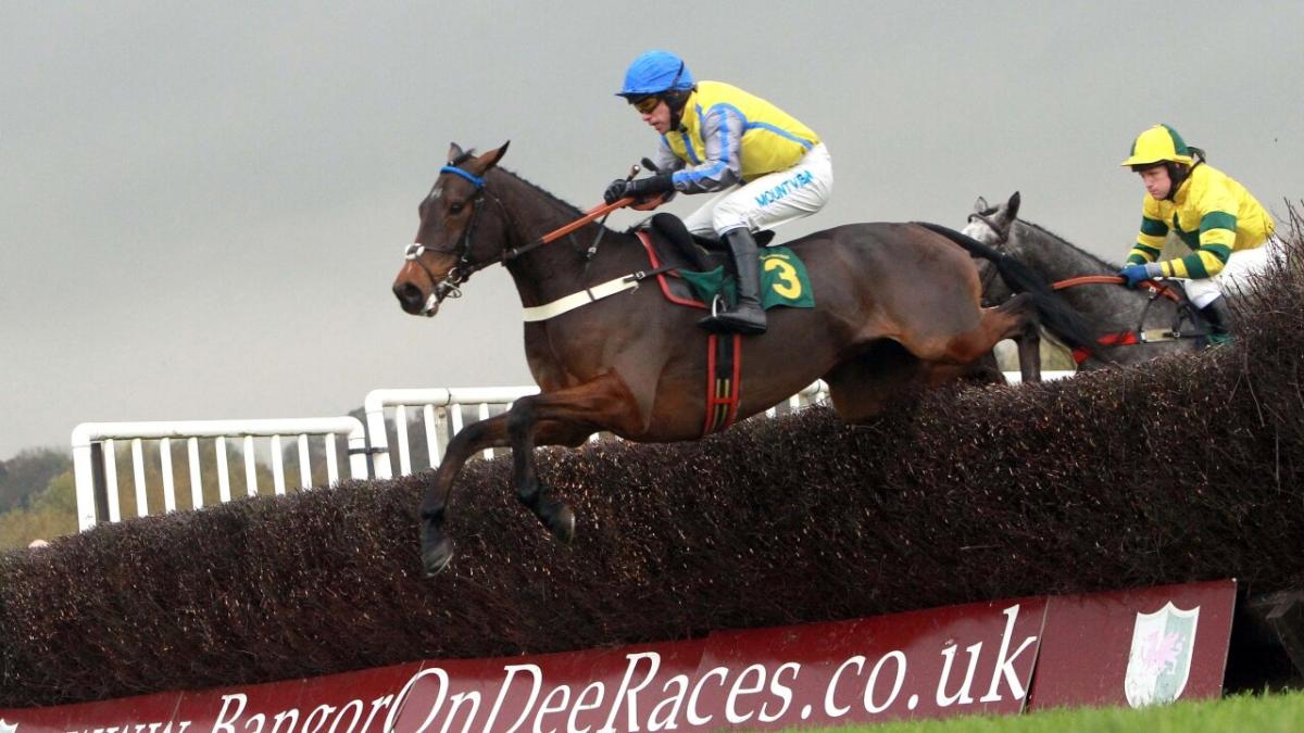 Horse racing at Bangor